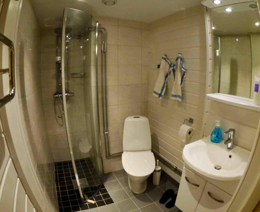 Tystberga Logi Bed and Breakfast Buitenkant foto